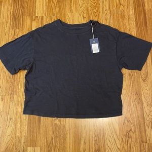 Brand new cropped tee